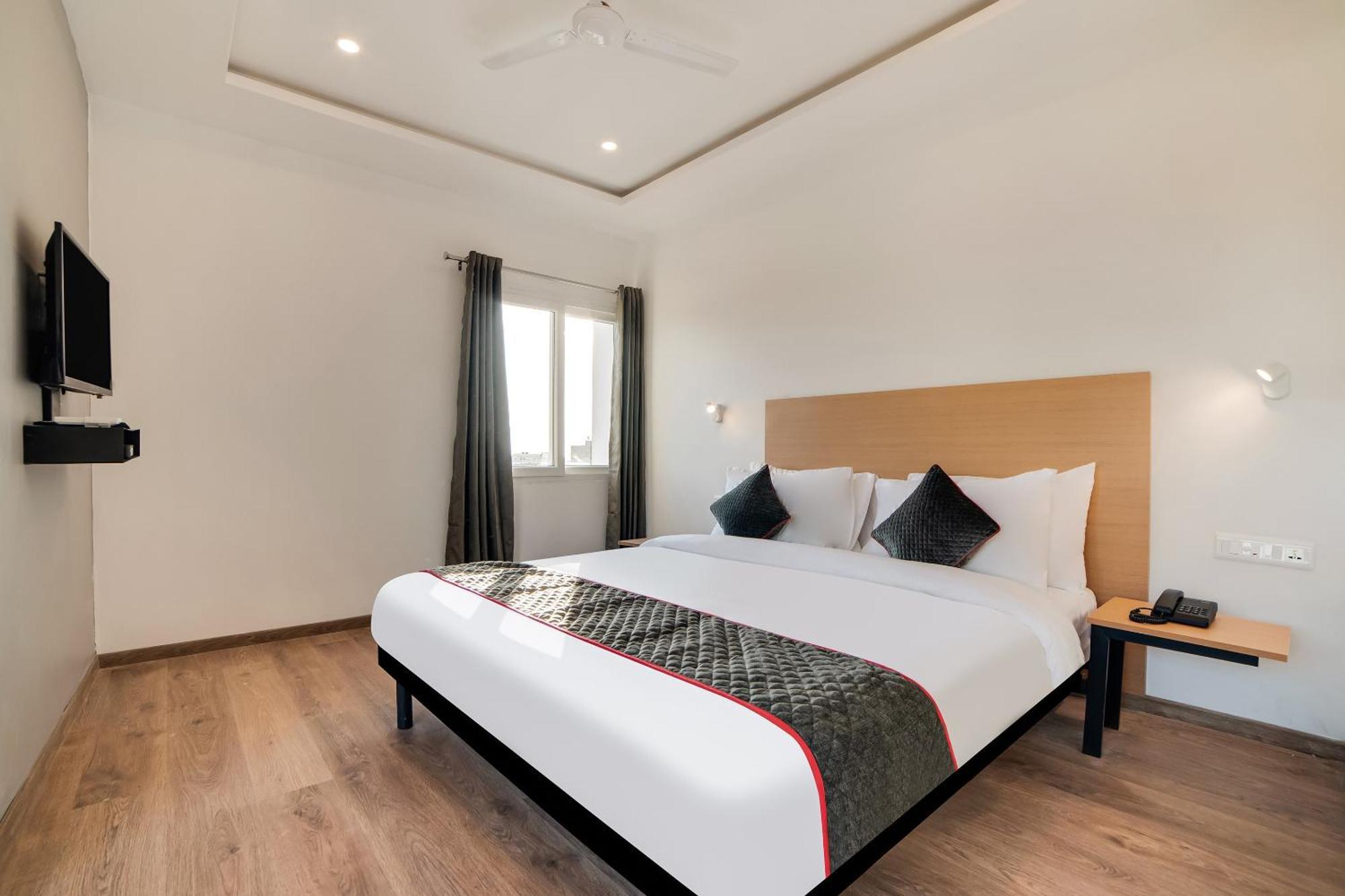 Hotel Townhouse Ss Aero Prime Shamshabad Zewnętrze zdjęcie